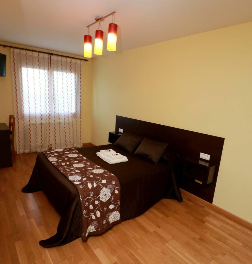 Apartamentos Casas Novas Silleda Ngoại thất bức ảnh